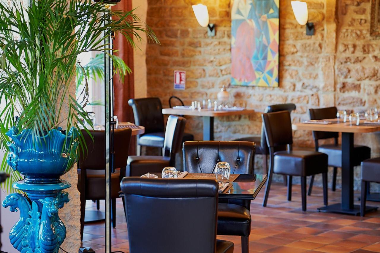 Logis Auberge Du Port バゼイユ エクステリア 写真
